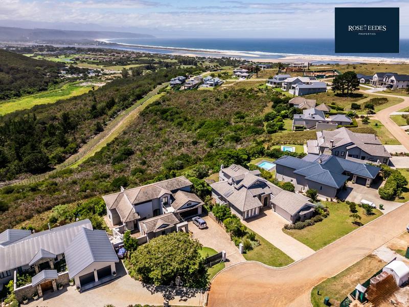 4 Bedroom Property for Sale in Baron View Western Cape